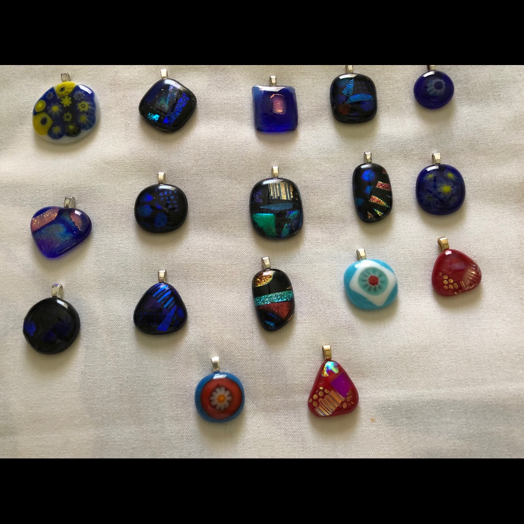 Fusion Glass Pendants ( Make Christmas Gifts )